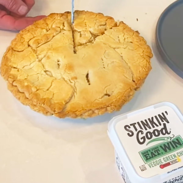 Stinkin’ Good Green Chile Leftover Turkey Pot Pie
