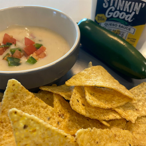 stinkin good queso with chips
